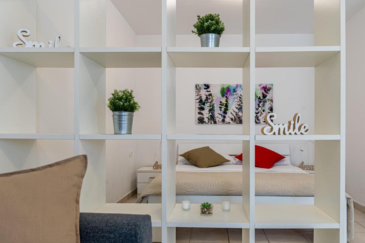 Apartments Dolac Nerezine Ngoại thất bức ảnh
